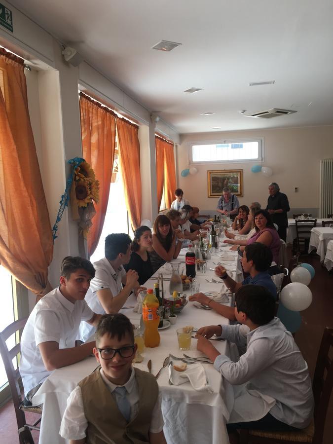 Hotel Arma Ristorante Arma di Taggia Kültér fotó