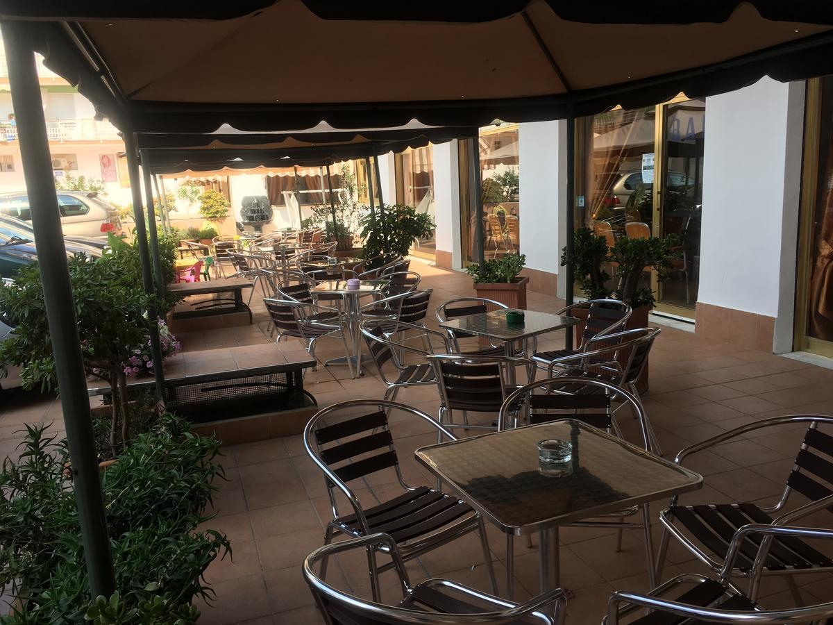 Hotel Arma Ristorante Arma di Taggia Kültér fotó