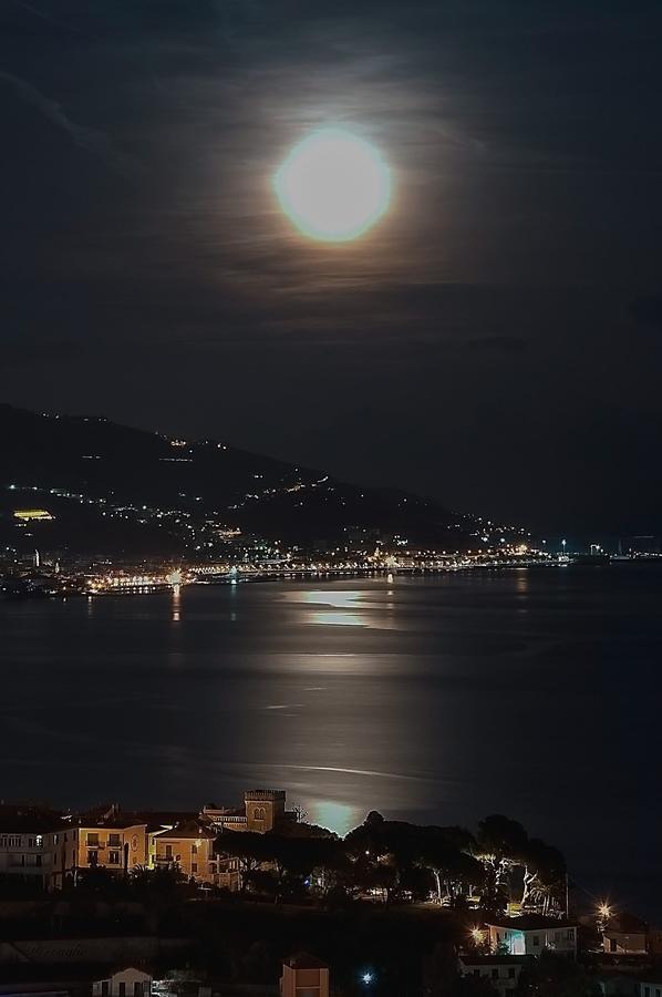Hotel Arma Ristorante Arma di Taggia Kültér fotó